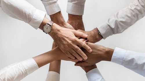 FRED KOFMAN GIVES LEADERSHIP MEANING IN A NEW BOOK