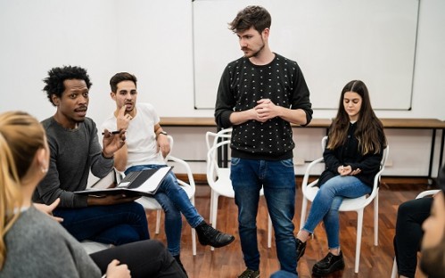 LEADERSHIP AND ITS IMPACT ON DIFFERENT GENERATIONS