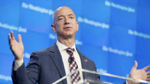 JEFF BEZOS BANS POWER POINT FROM AMAZON MEETINGS 